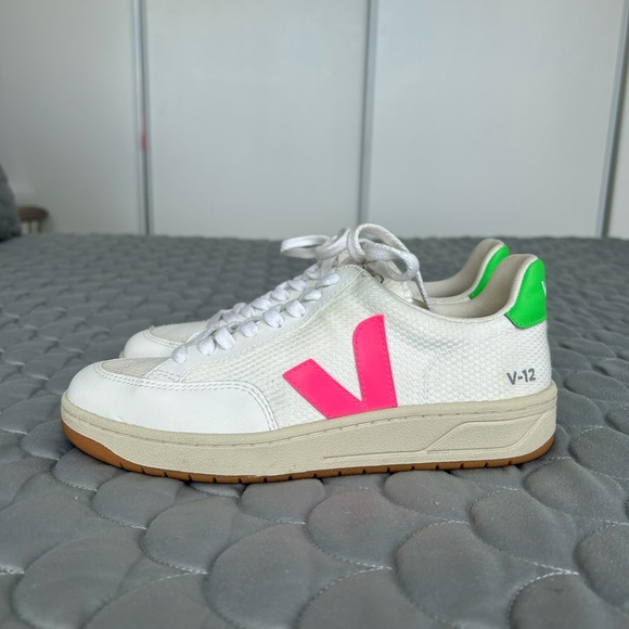VEJA Sneakers V-12 Pink/Green on White - Size US 7 - Euro 38 - Picture 10 of 11
